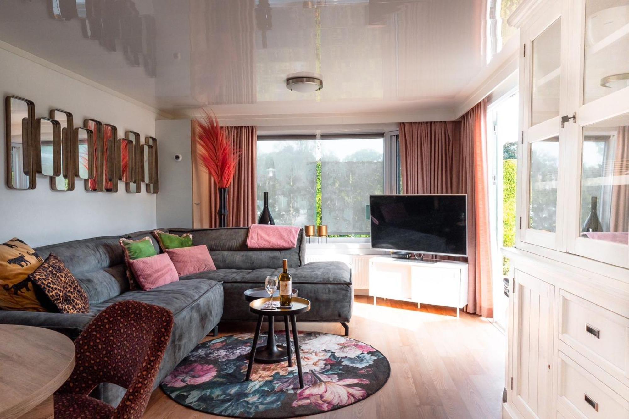 Davis Residence ฟัวร์เธาเซอ ภายนอก รูปภาพ
